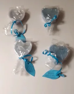 Sea breeze scented heart candles