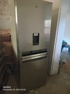 Whirpool combi fridge and freezer