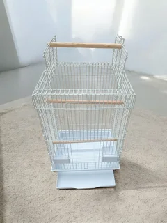 Large parrot cage