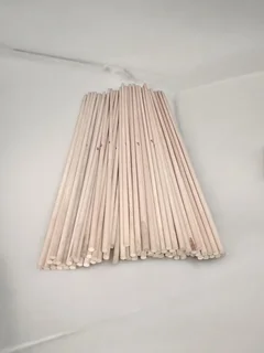 800mm wooded dowel perches