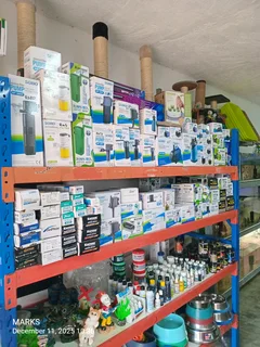 Aquarium wave maker circulation pumps