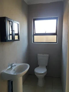 Lovely Cottages (Studio/ Open Plan Bachelor Setting)