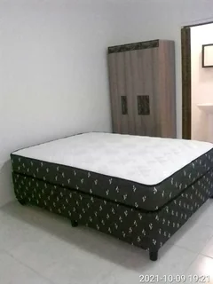 Lovely Cottage (Studio/ Bachelor Pad/ Open Plan Setting