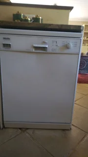 DISHWASHER MIELE