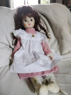 DOLL PORCELAIN