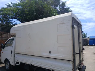 H100 bakkie for Hire