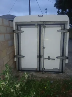 2015 - Ad posted by Cyril Mbotho