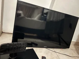 40 inch Samsung TV