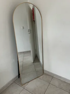 Standing Gold-edged Mirror (160 x 60 cm)