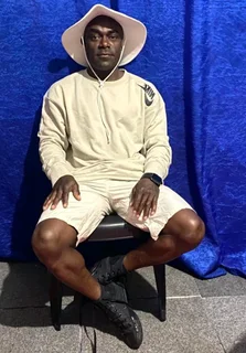 Am looking for job as gardener  or out door  cleaner