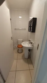 2 bed, 2 bath unfurnished ground floor apartment to rent in Sandown (Sandton)