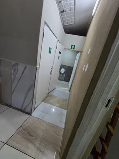 Retail Space/ Restaurant &#43; Liquor License/ Offices/ Commercial/ Franchise potential/Dark kitchen