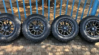 GRiD 17 Bakkie Mags