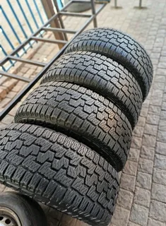 265 65 17 Pirelli scorpion廬 plus