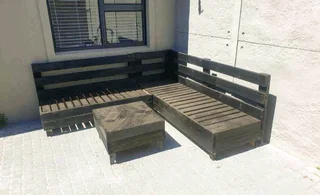 L shape benches
