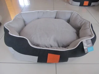 Medium Size Pets Moon Basket - MPets