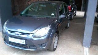 2012 Ford Figo Hatchback