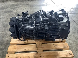 HINO 500 GEARBOX