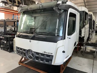 Mercedes Benz Arocs Cab