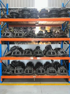 Truck Wheel Hubs And Calipers