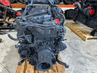 ISUZU 4HK1 ENGINE