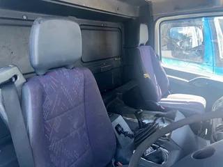 MERCEDES ATEGO DAY CAB- MP2