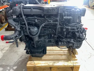 MAN D0836 COMMON RAIL ENGINE (TWIN TURBO)