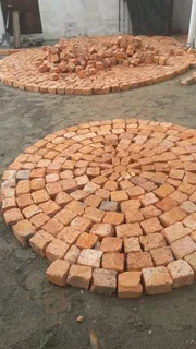 CLAY HALF BRICKS