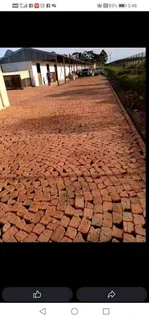 CLAY HALF BRICKS