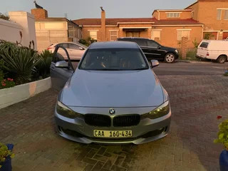 2013 BMW 3 Series Sedan