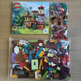 Lots of LEGO sets available
