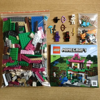 Lots of LEGO sets available