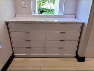 RK Built-in Cupboards