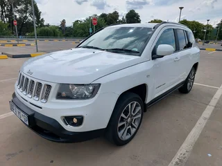 Very Clean 2015 Luxury Jeep Compass For Sale
