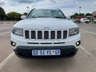 Very Clean 2015 Luxury Jeep Compass For Sale