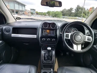 Very Clean 2015 Luxury Jeep Compass For Sale