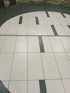 LAMINATE AND VINYL FLOORING SUPPLIED AND INSTALLED