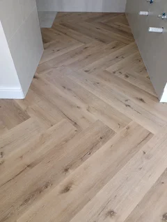 LAMINATE AND VINYL FLOORING SUPPLIED AND INSTALLED