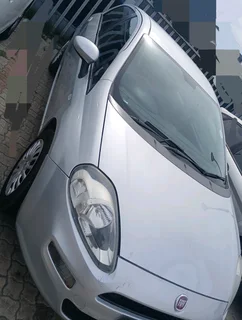 Fiat punto 2014 model 1.4 engine 125674 kilometers