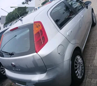 Fiat punto 2014 model 1.4 engine 125674 kilometers