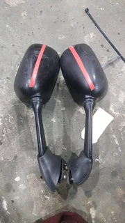 YAMAHA R1 2007 MODEL MIRRORS FORSALE