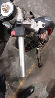 Yamaha R1 2007 Rh Clutch Lever And Handle Bar And Switch Forsale At The Motorcycle Gaveyard Knysna
