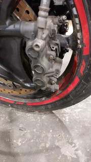 Yamaha R1 2007 Rh Side Front Brake Caliper  Forsale At The Motorcycle Gaveyard Knysna