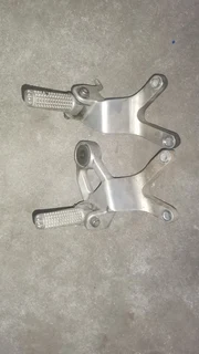 Yamaha Thunderace Fzr1000 Footpegs & Brackets 1996-2003 Model Forsale