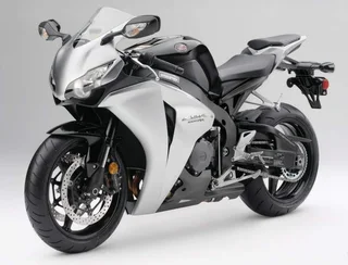 Honda Cbr1000  2008 Stripping For Spares At The Motorcycles Graveyard