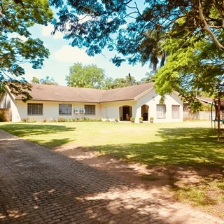 Beautiful 4 bedroom house for sale in Pongola
