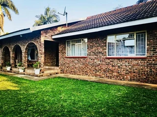Beautiful 3 bedroom townhouse for sale