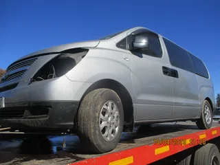 HYUNDAI H1