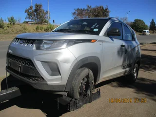 MAHINDRA KUV100