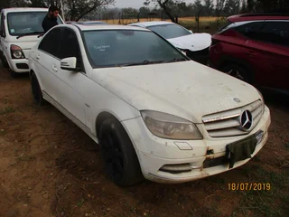 MERCEDES C180